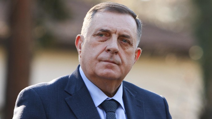 Advokat preuzeo Odluku CIK-a